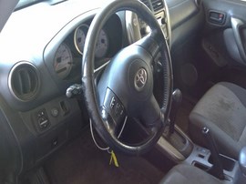 2005 TOYOTA RAV4, SILVER, L MODEL, 2.4L, AT, AWD.  Z26420

